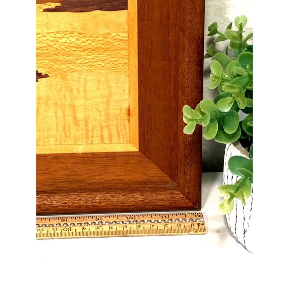 Wooden Marquetry Inlay Four Jumping Dolphins Wall Hanging 15 x 12 Inches - Picture 2 of 8